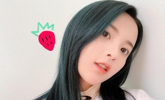  超越|杨超越有多甜，蓝盈莹就有多苦