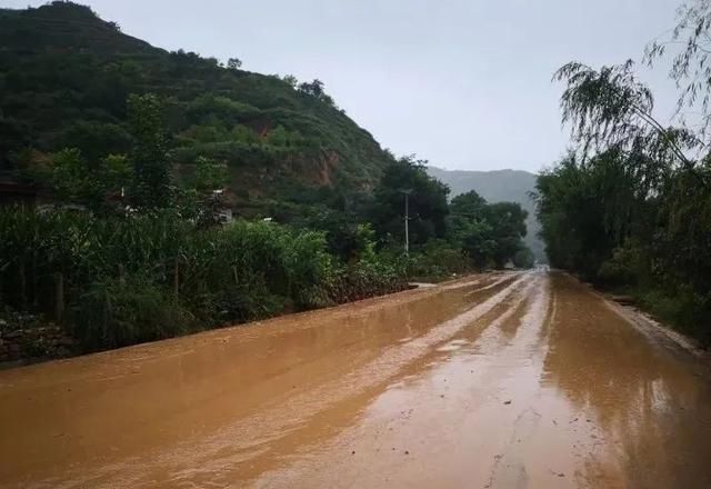  暴雨|受连续暴雨天气影响，天水多条道路通行受阻