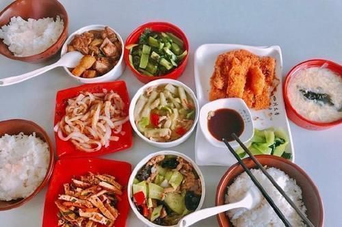 毕业|这所大学用食堂征服学生,饭菜香到哭,学生不想毕业,没吃够