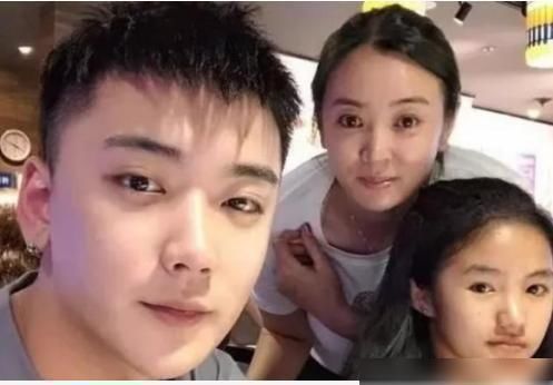  妈妈|《变形记》中的农家女李勒优，因太漂亮被城市父母收养，现状如何