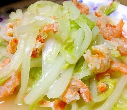  紫菜|酱炖油豆角，紫菜豆腐肉片汤，虾仁炒白菜，春笋炒豌豆