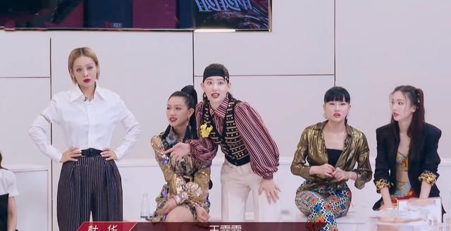  分组|《浪姐》四公后分组，王霏霏最抢手，郁可唯最实在，而她最无奈