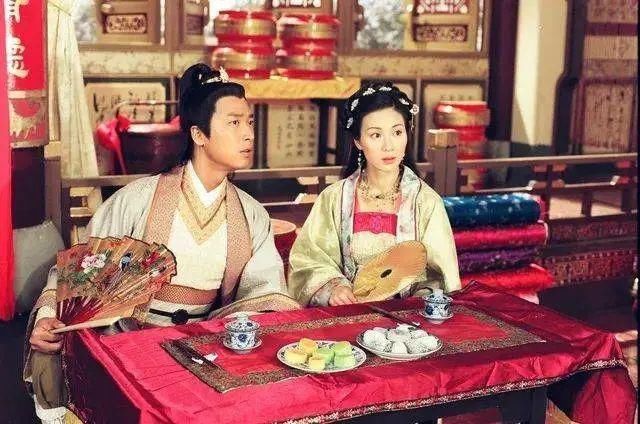  佩服|49岁知名男星北大毕业，论文查重率仅0.77%。网友：佩服！