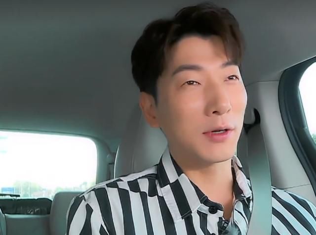  高鼻梁|《中餐厅》开了十级磨皮？张亮的高鼻梁都磨没了，看着像个橡胶人