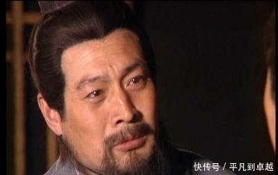 八大|三国八大谋士排名, 凤雏卧龙不算什么, 他可以一敌八