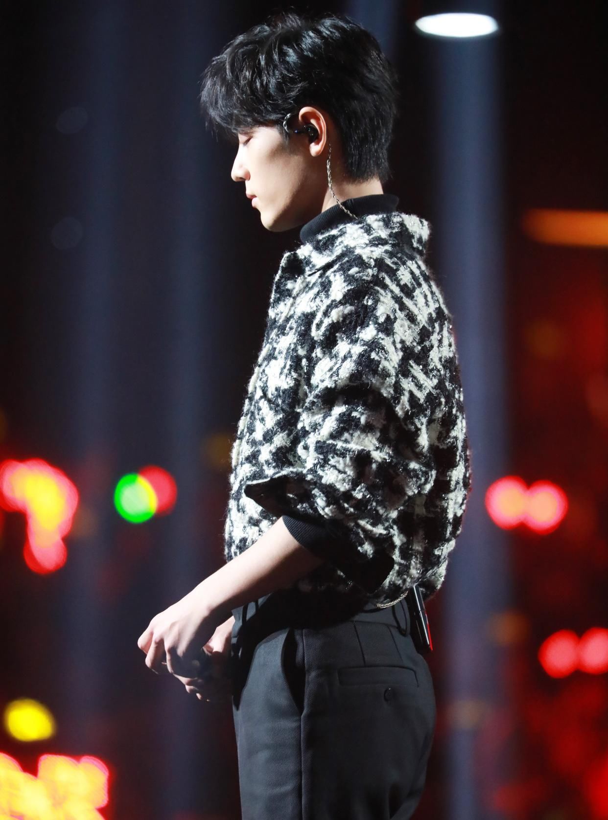  总决赛|肖战《余年》助力东方卫视《舞者》总决赛，令人热泪盈眶