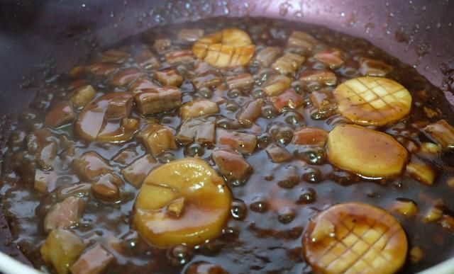  面条机|给女儿做的空心面，配上牛排蔬菜更好吃，圈友：这手艺可以开店了