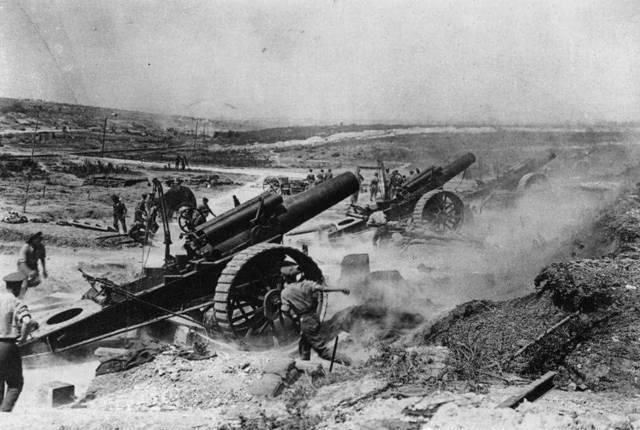 战壕|一战时为何交战双方都在拼命挖战壕?谁进攻谁傻