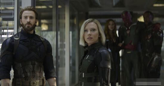 卡魔拉|删减片段曝光?《复联3》中绿巨人神志清醒,黑寡妇暖心安抚