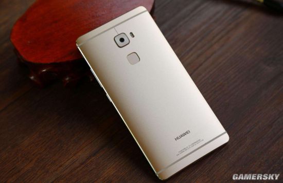  地球|全地球手机长一个样 聊聊手机圈抄袭的那点事