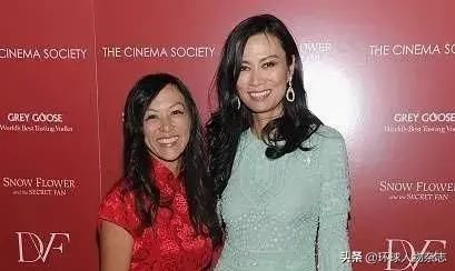  格蕾丝|女儿躺赚270亿，邓文迪成最年轻亿万富翁？