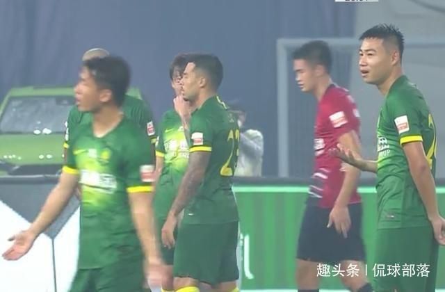  理论|中超第2红！国安突遭打击：国脚报复被红牌罚下，于大宝理论无果