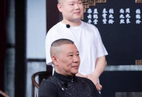  斗笑|《德云斗笑社》之后，德云社开启霸屏模式，一周不缺席，德云女孩福利来啦