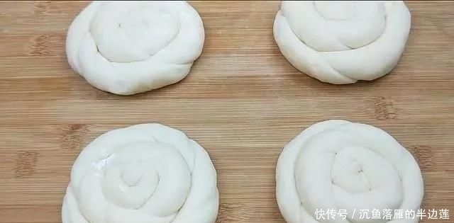 不吃|这个“饼”3天不吃就想的慌,金黄酥脆,又香又解馋,做法超简单