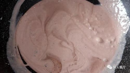  懒人|不用打发淡奶油，不用加蛋黄，教你懒人脆皮雪糕的做法，轻松学会