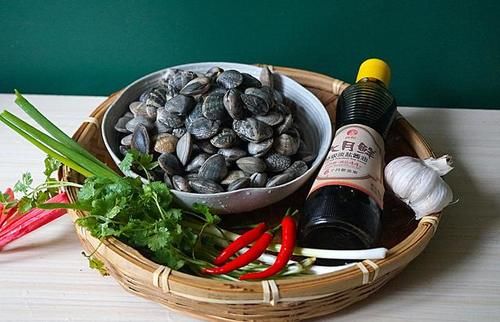 辣椒|三伏天,这菜香辣又解馋,成本不到3块钱,有钱没钱都能吃得起