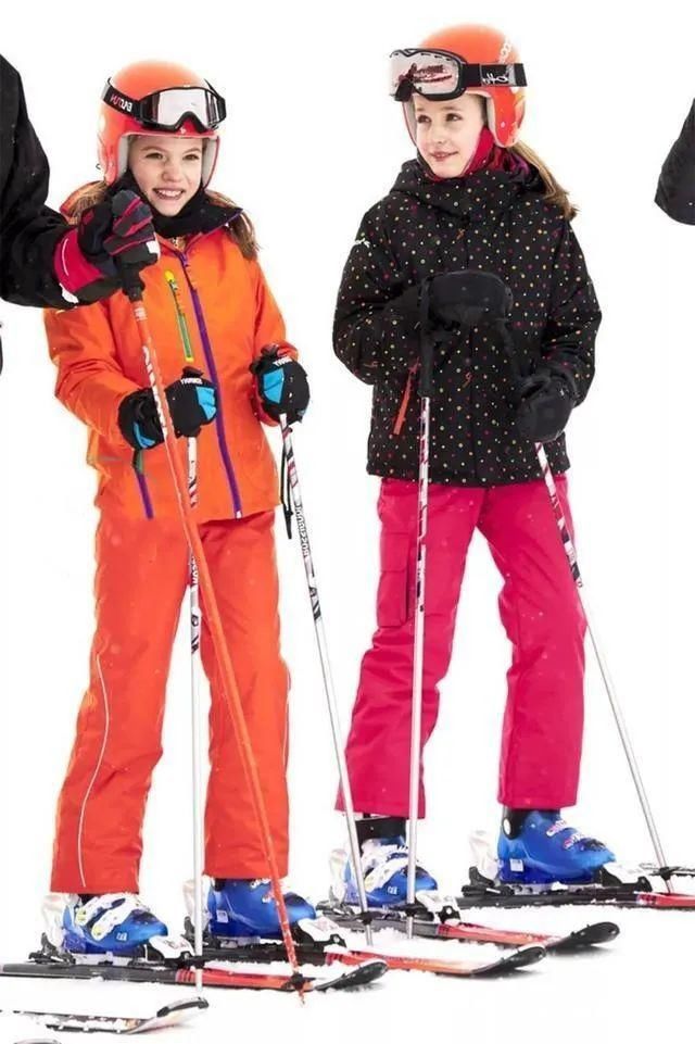 莱昂诺尔|15岁西班牙女王“养成计划”！