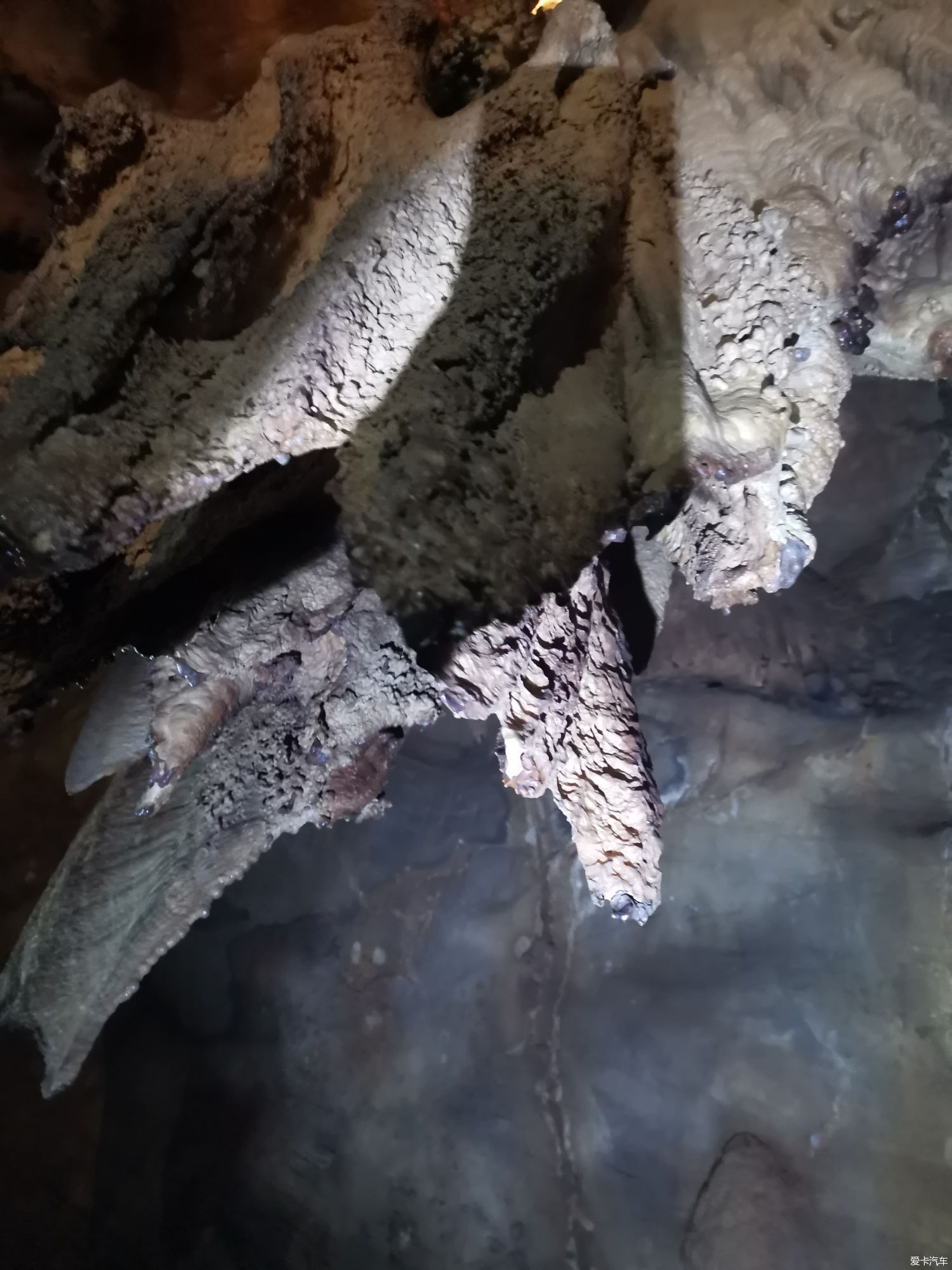  彩虹洞|【鹿卡带你去旅行】刺激的挑战自我