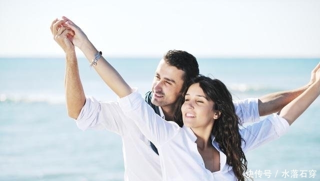 摩羯座|再过16天,痴迷前爱,为爱苦守,良缘又现,将牵手复合,持之永恒