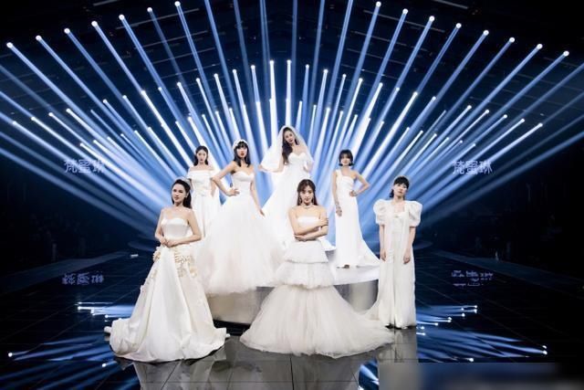  那种|乘风破浪的姐姐明晚直播成团，张杰蔡徐坤乐华七子惊喜助阵！