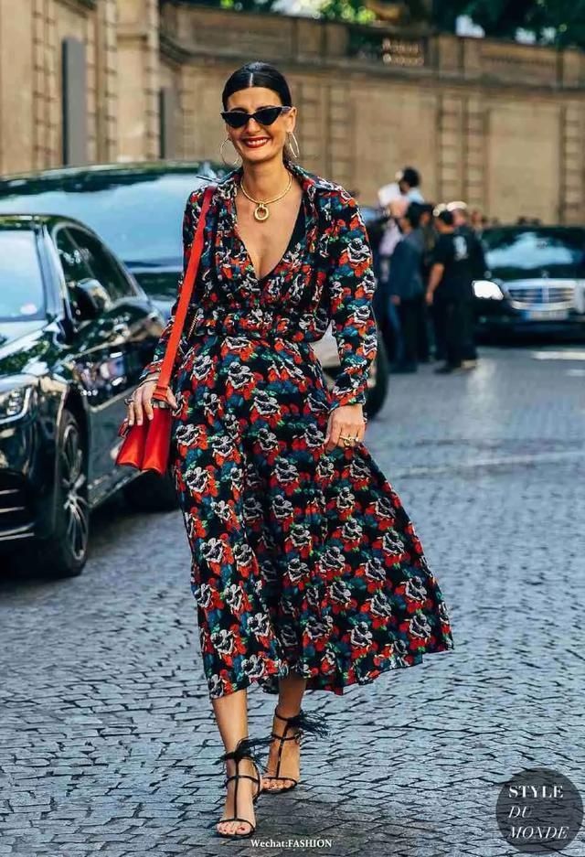 裙子|早秋最美的5条裙子，可以安排了