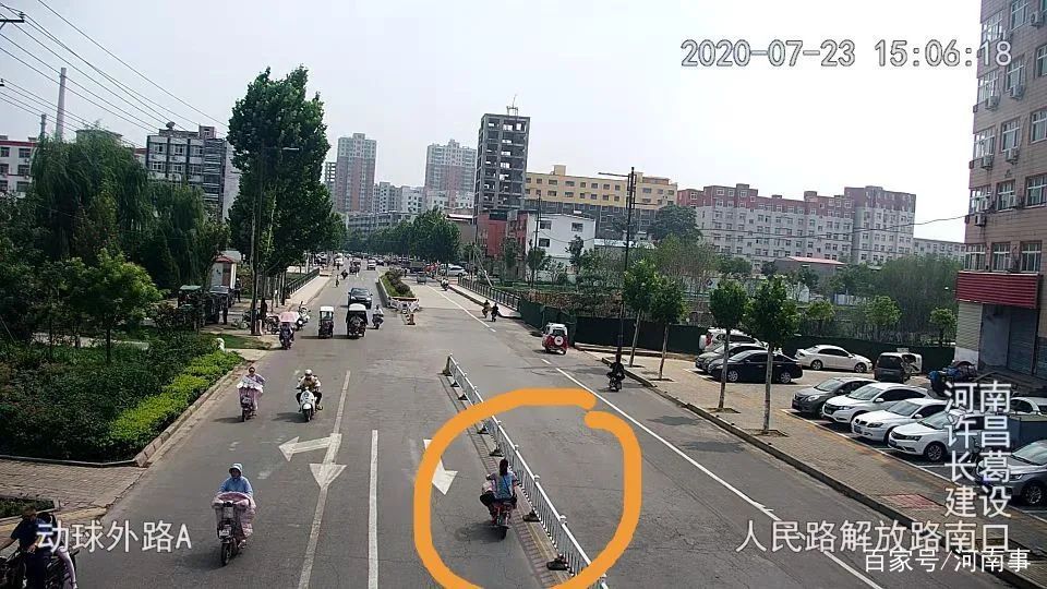 自行车|长葛交警监控：昨天，看谁家电动自行车及三、四轮车逆行、压线啦