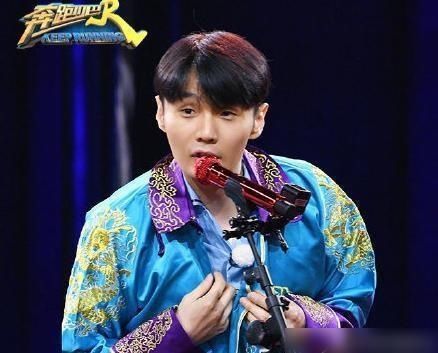  节目的主持|为什么周深在李晨、蔡徐坤、李荣浩和明星齐聚《奔跑吧》等后面