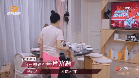  浪姐|看了《浪姐》才发现，钟丽缇就是现实生活中的“人鱼公主”