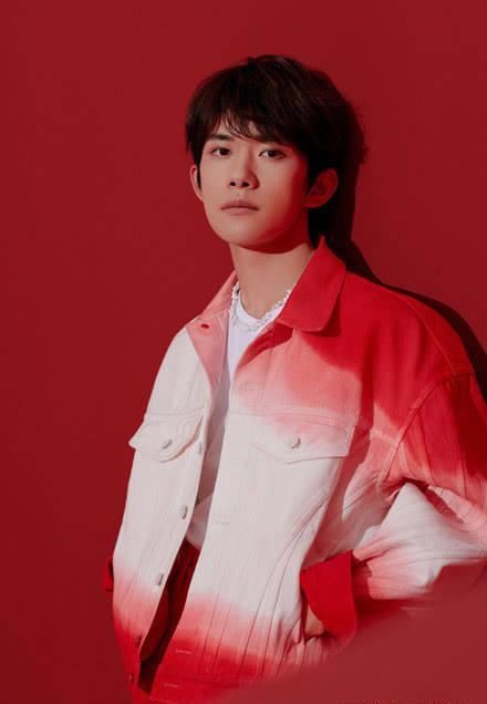  榜首|明星势力榜周榜排名出炉：TFBOYS两人进榜，肖战凭实力重回榜首