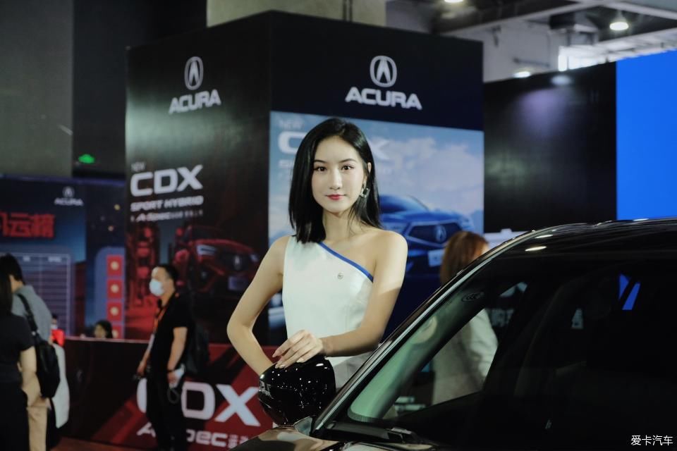  小姐姐|广州车展回顾，车展虽小，车模不少