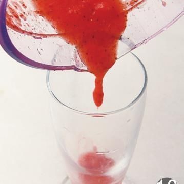  只用|只用水果就可以做出漂亮的彩虹果汁，简单又高颜值，两分钟学会