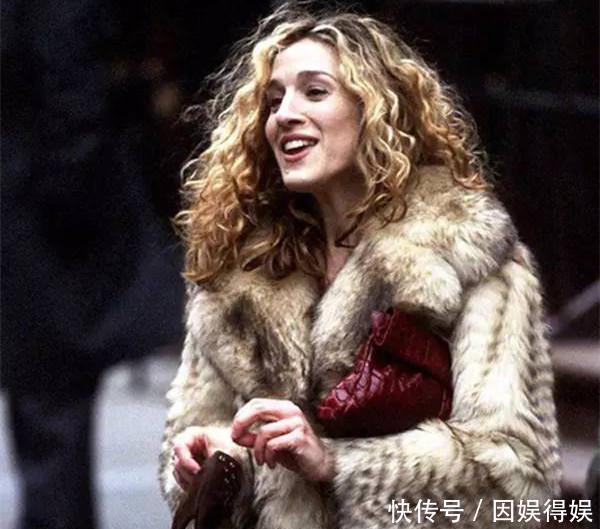 皮草外套|皮草≠妈妈穿,其实它也能这样时髦
