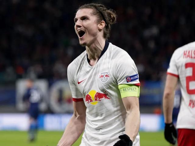 欧冠|「德甲赛季深度总结2」最佳阵容:拜仁半壁江山,四强包办