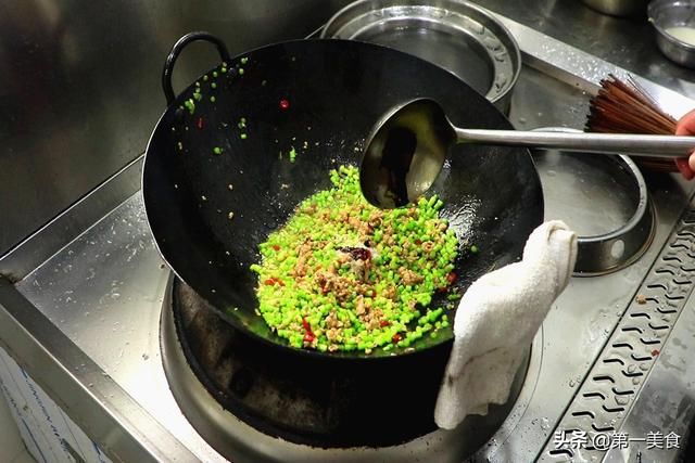  道菜|三伏天、我家就爱这道菜！简单一炒、脆爽入味促食欲，一盘吃不够