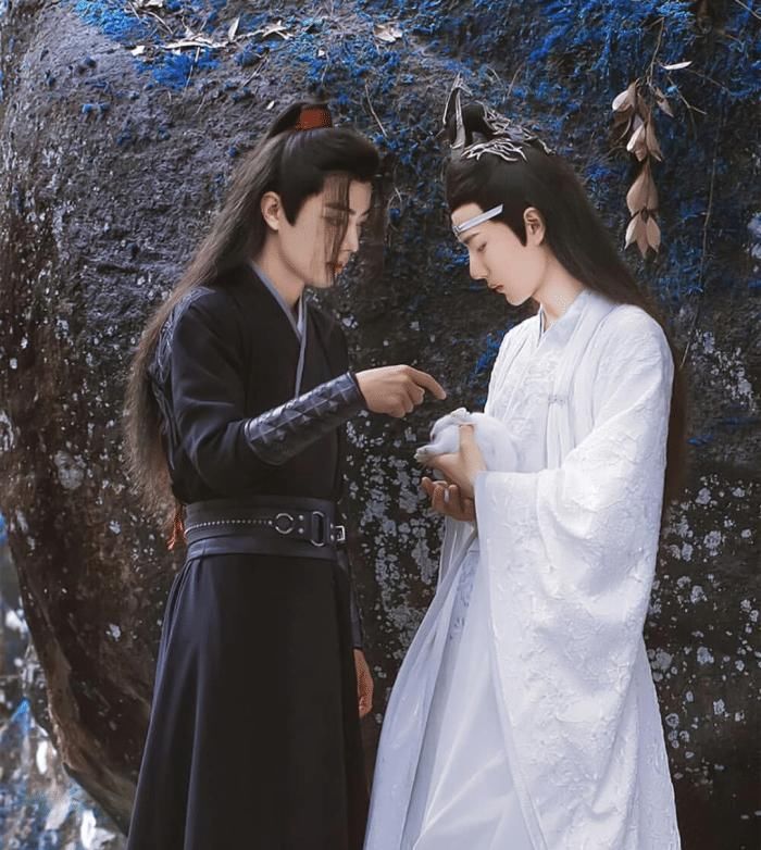 cp|王一博肖战假cp?两方团队互狙?cp粉糖磕错了?