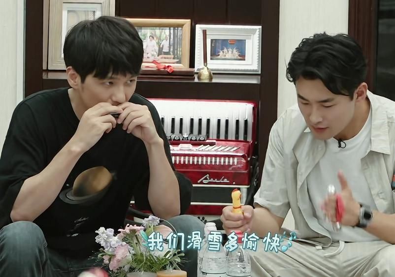  师哥|白宇拼演技？忽悠王彦霖说自己是师哥，揭晓是90后时被对方吐槽