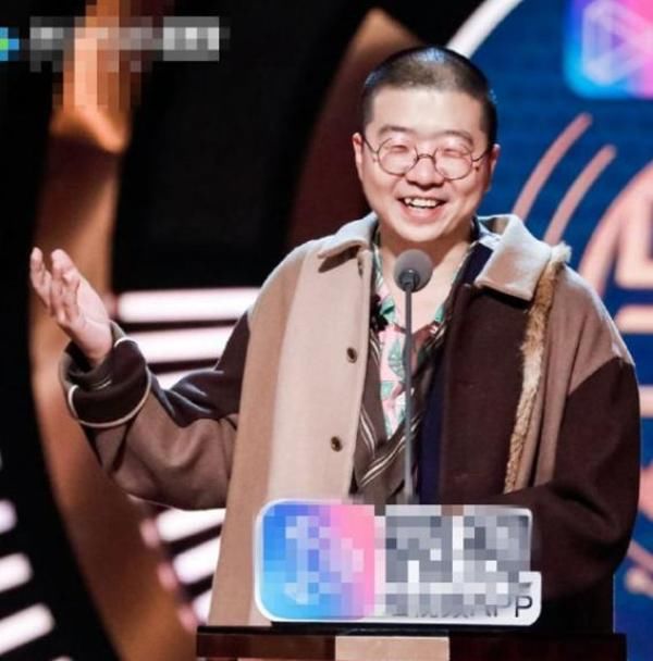  编写|原创《莲》还没被接受，张艺兴就发教材编写倡议，李诞白吐槽了