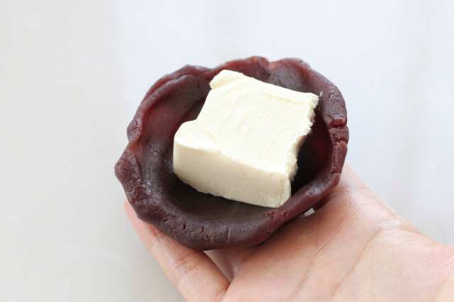 面包|奶香浓郁吃一次就上瘾的面包,孩子整天惦记着,做法不难小白也会