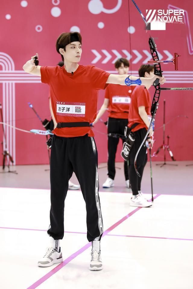  魅力|超新星射箭项目帅哥云集，木子洋周震南任豪陈宥维魅力尽显