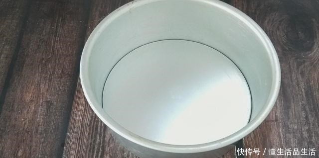 红糖发糕|发糕最简单做法,手不沾面,掌握2个关键点,蓬松暄软,不塌不缩