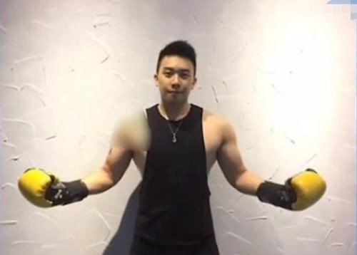  店长|女星遭好友偷拍抑郁症复发，丈夫力挺：希望受害者都能站出来起诉