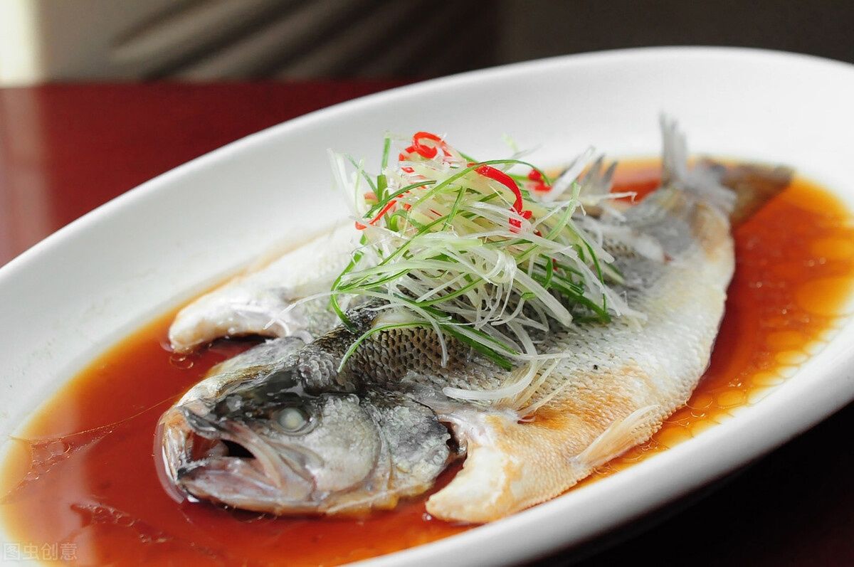  热水|水烧开后鱼需要蒸多长时间？冷水还是热水下锅