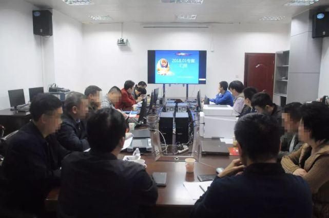  兄弟|5人死刑、5人无期！黄氏三兄弟贩毒团伙一审宣判！