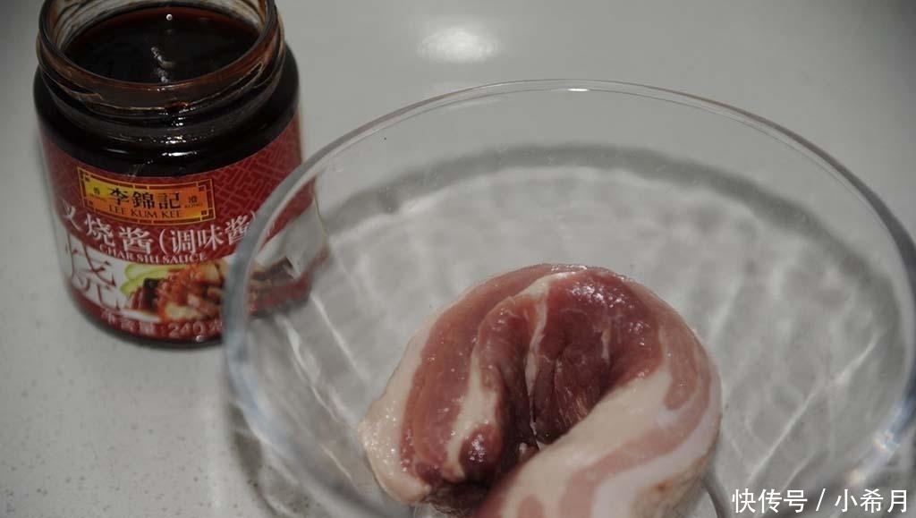 切片|老婆把整块五花肉放进电饭煲,30分钟后切片端上桌,连肉渣都不剩