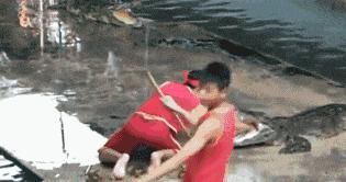  来换|“用身体的一部分来换一个亿，你愿意用哪个部位？”哈哈哈哈网友豁出去了！