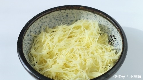 土豆|土豆如此做,柔软香嫩,是菜又是饭,快手早餐,它是首选