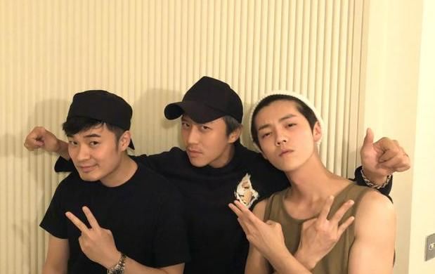  放过|邓超发文申请解约《哈哈哈哈哈》节目组，表示太过分了；鹿晗求节目组放过“老邓头”