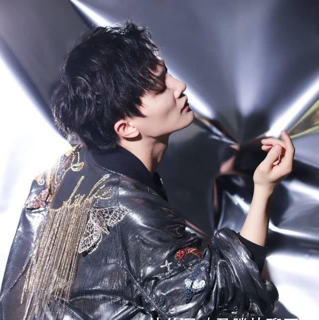 华晨|袁娅维被淘汰挨骂的却是周深,华晨宇粉丝真急了