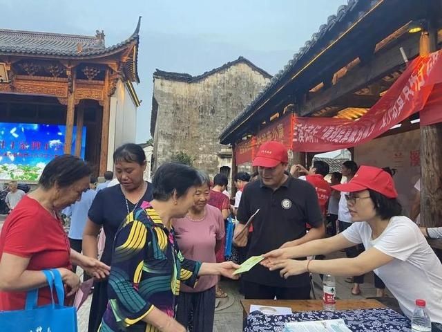 民法典|民法典沾上了烟火气 兰溪“法治夜市”把特殊“外卖”送到群众手中