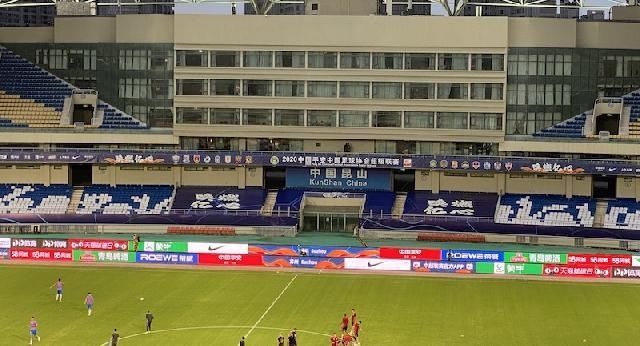  包厢|球迷居然在苏州找到了高性价比“球景房”，480元就像在球场包厢里一样看中超